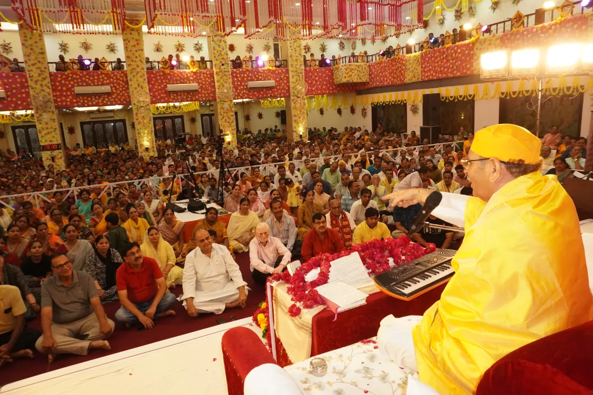 <p style="text-align: center;"><span style="color: #7d4219;"><strong><span style="font-family: 'book antiqua', palatino; font-size: 14pt;">Satsang</span></strong></span></p>