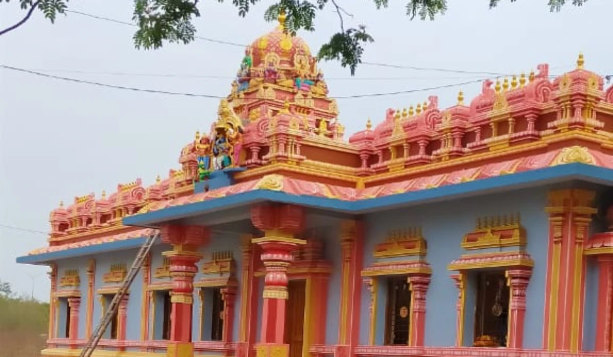 <p><span style="color: #7d4219;"><strong><span style="font-family: 'book antiqua', palatino; font-size: 14pt;">Amrit Dham Ashram</span></strong></span></p>